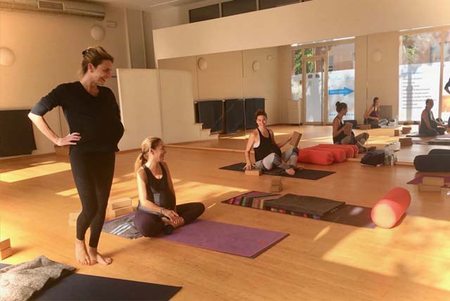 Hot Vinyasa Yoga Teacher Training